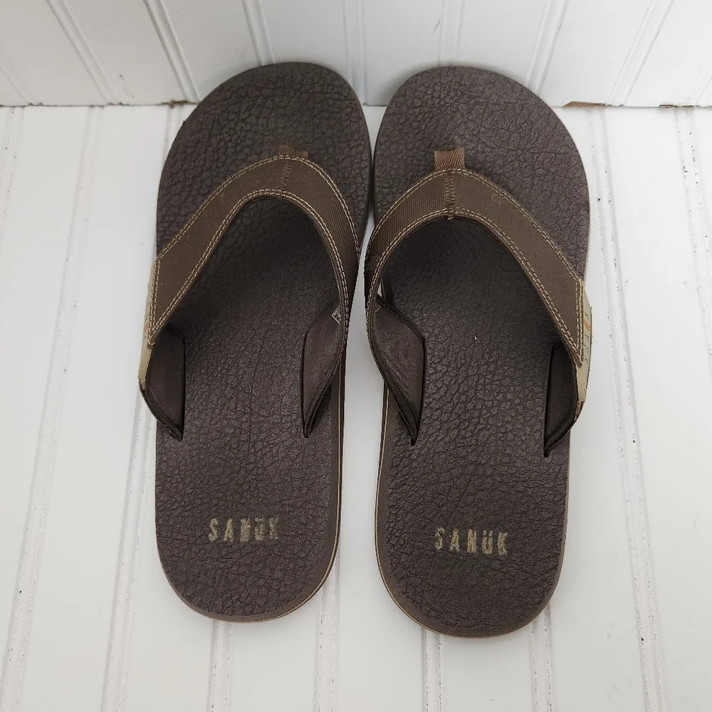 Sanuk Mens Size 11 Brown Flip Flop Thong Flat Comfort Water Friendly Sandals